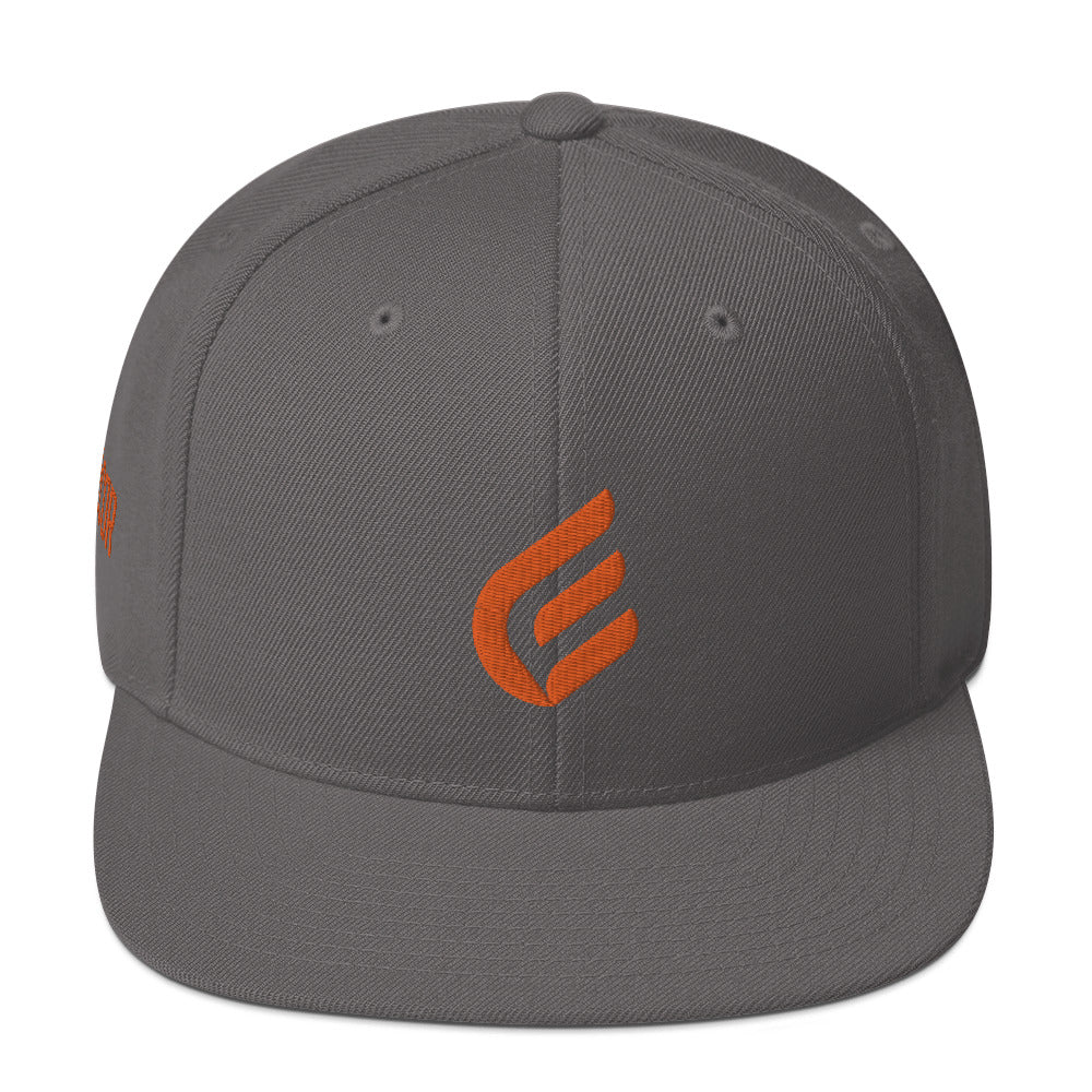 1:Cor Orange | Embroidered Snapback Hat