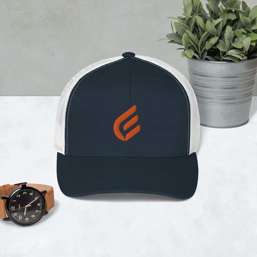 1:Cor Orange | Embroidered Trucker Cap